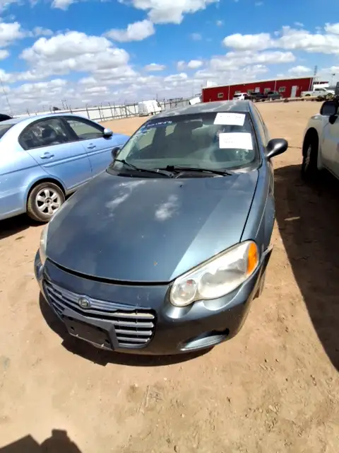 Photo of 2005 Chrysler Sebring