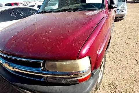 Photo of 2005 Chevrolet Suburban