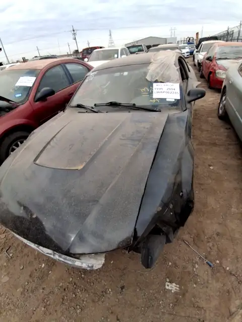 Photo of 2003 Ford Mustang