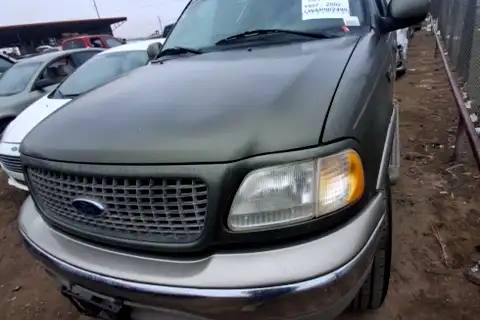 Photo of 2001 Ford Expedition