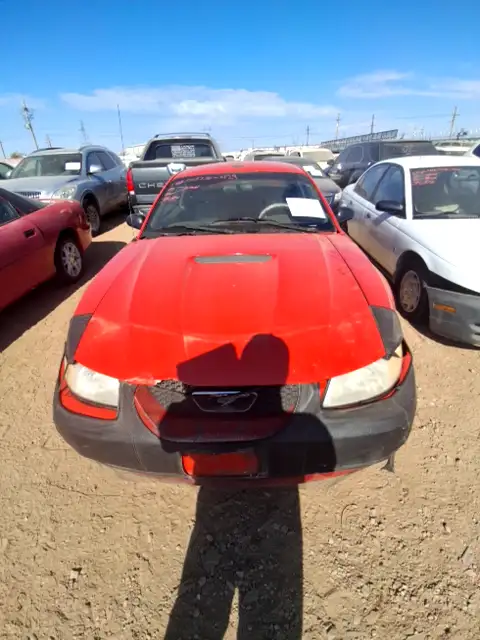 Photo of 2001 Ford Mustang
