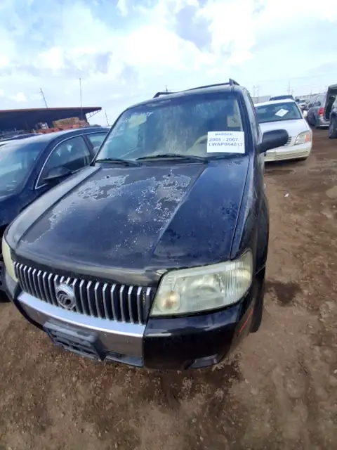 Photo of 2005 Mercury Mariner