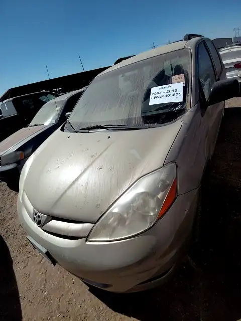 Photo of 2006 Toyota Sienna