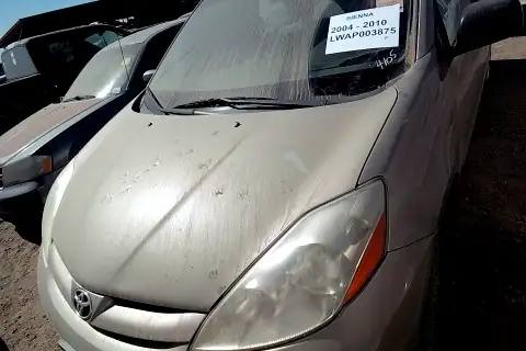 Photo of 2006 Toyota Sienna