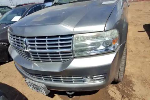 Photo of 2008 Lincoln Navigator