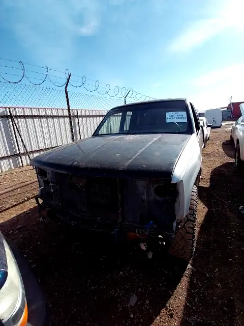 Photo of 1993 Gmc Sierra