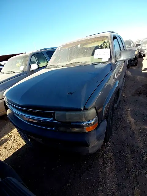 Photo of 2002 Chevrolet Tahoe