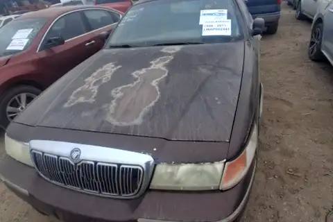 Photo of 2001 Mercury Grand Marquis