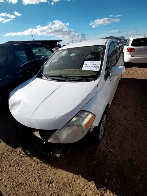 Photo of 2012 Nissan Versa