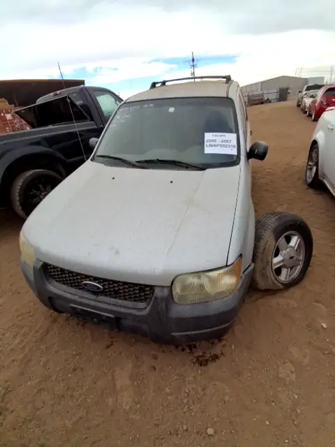 Photo of 2003 Ford Escape