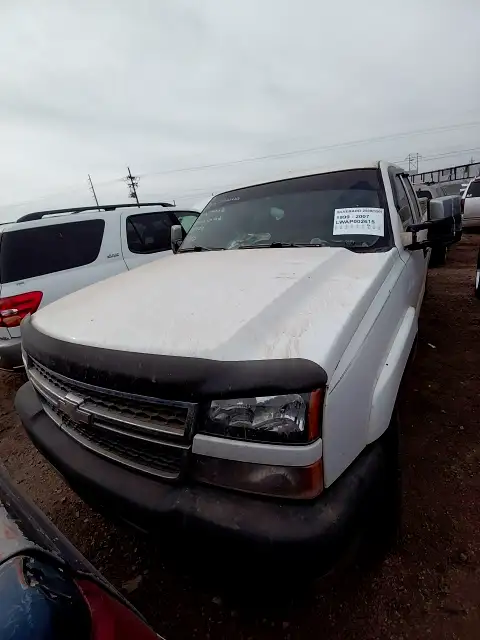 Photo of 2005 Chevrolet Silverado