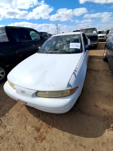 Photo of 2004 Oldsmobile Alero