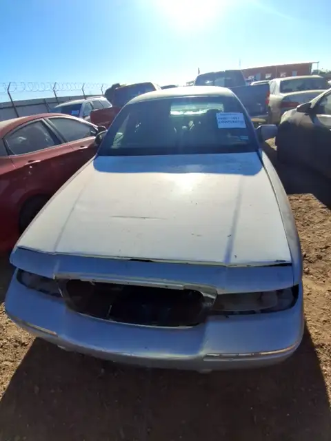 Photo of 1997 Ford Crown Victoria