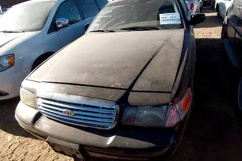 Photo of 2006 Ford Crown Victoria