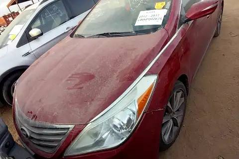 Photo of 2015 Hyundai Azera