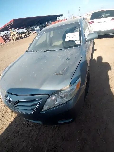 Photo of 2011 Toyota Camry