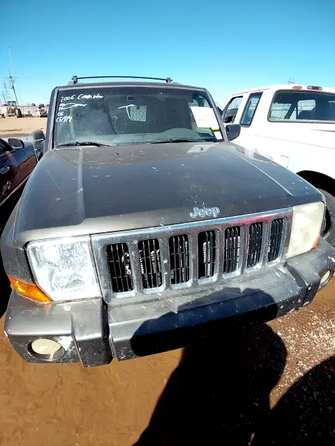 Photo of 2006 Jeep Commander