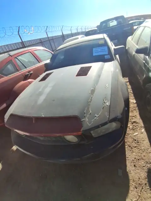 Photo of 2005 Ford Mustang