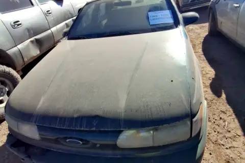 Photo of 1995 Ford Taurus