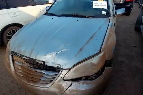 Photo of 2013 Chrysler 200