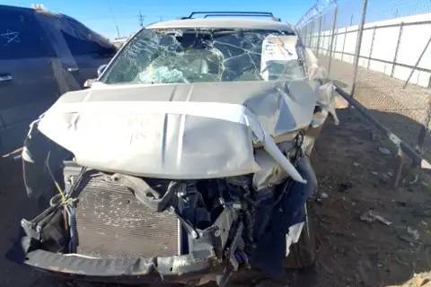 Photo of 2012 Chrysler Town & Country