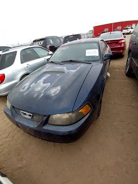 Photo of 2001 Ford Mustang