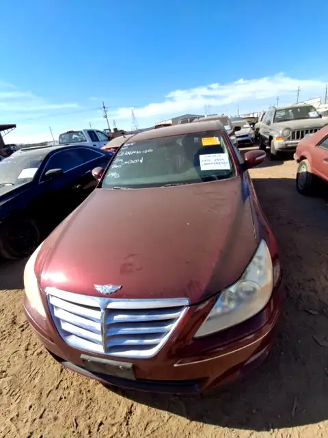 Photo of 2010 Hyundai Genesis