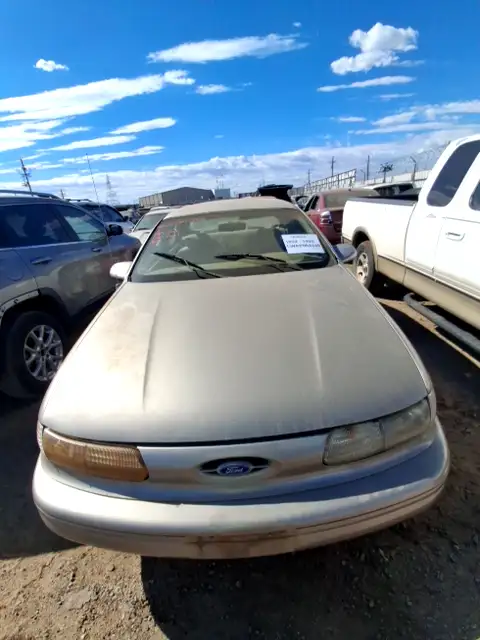 Photo of 1995 Ford Taurus