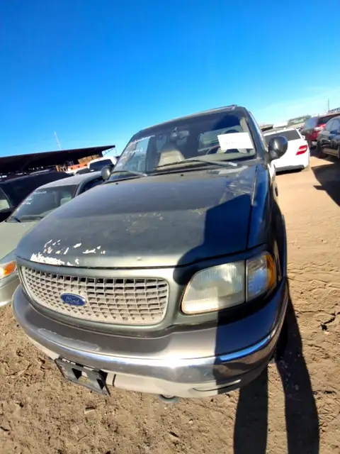 Photo of 2000 Ford Expedition