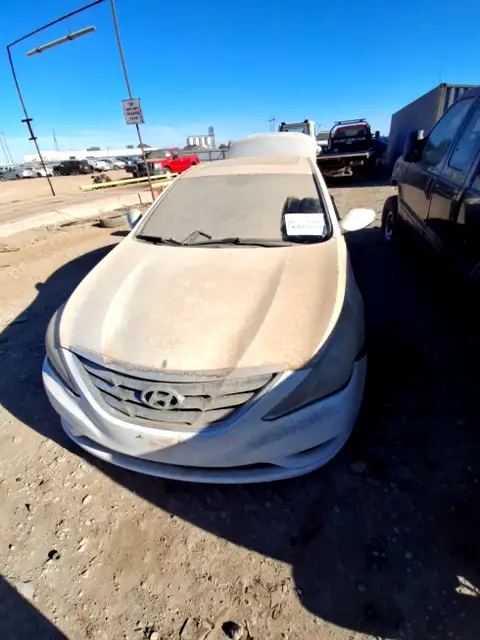 Photo of 2011 Hyundai Sonata