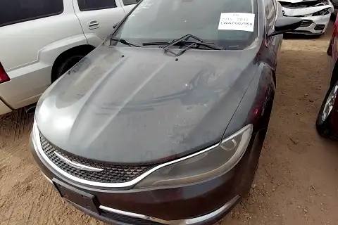 Photo of 2015 Chrysler 200