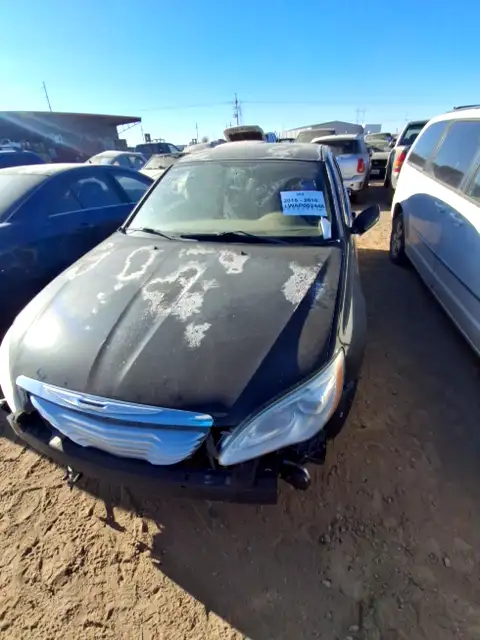 Photo of 2013 Chrysler 200