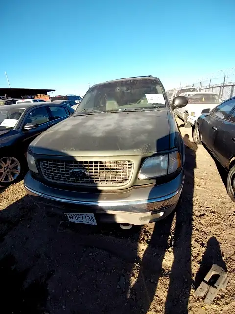 Photo of 2000 Ford Expedition