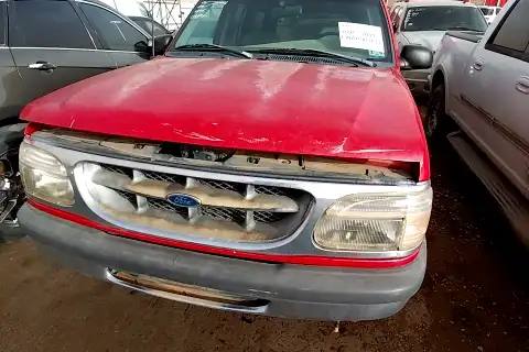 Photo of 1998 Ford Explorer