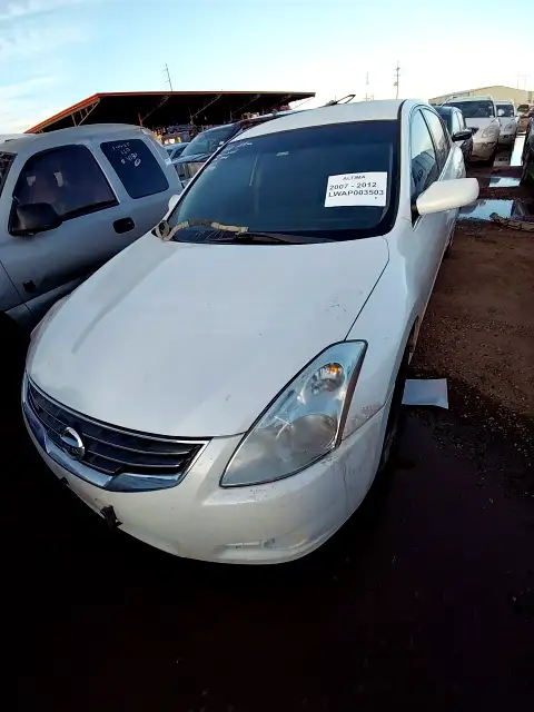 Photo of 2012 Nissan Altima