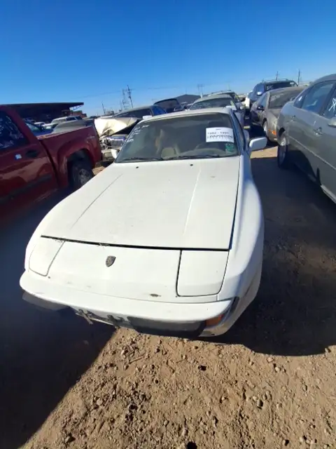 Photo of 1987 Porsche 944