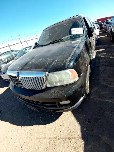 Photo of 2006 Lincoln Navigator
