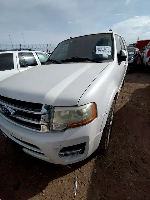 Photo of 2015 Ford Expedition