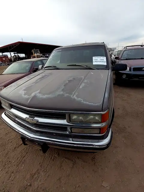 Photo of 1997 Chevrolet Suburban