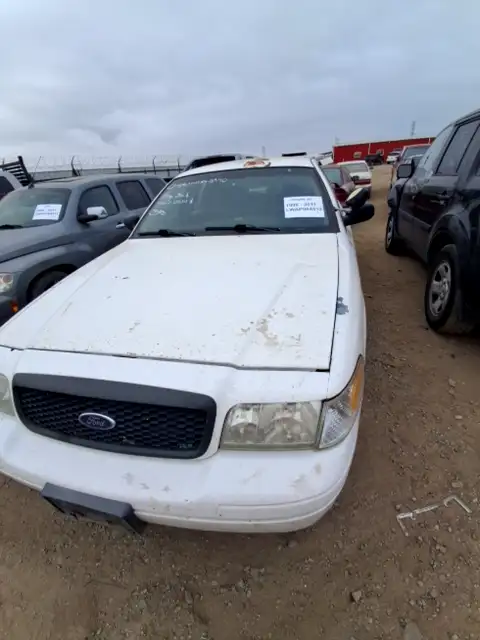Photo of 2009 Ford Crown Victoria