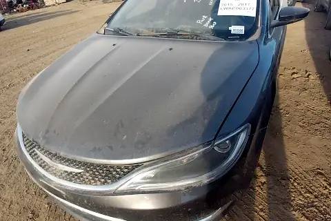 Photo of 2015 Chrysler 200