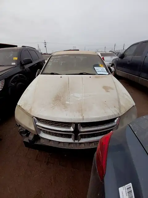 Photo of 2012 Dodge Avenger