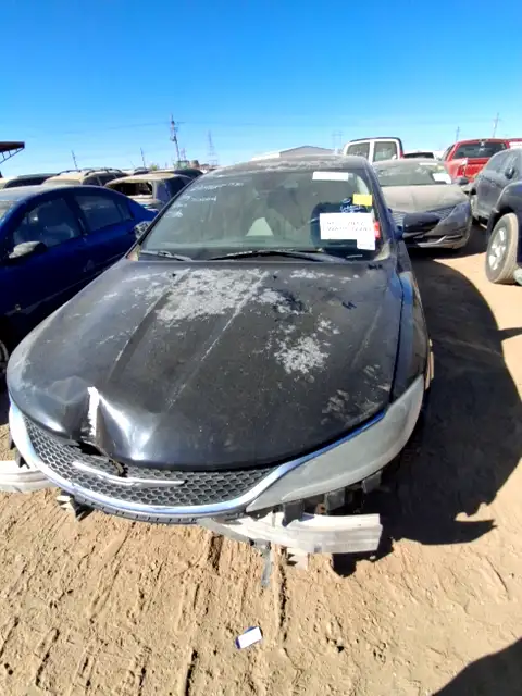 Photo of 2015 Chrysler 200