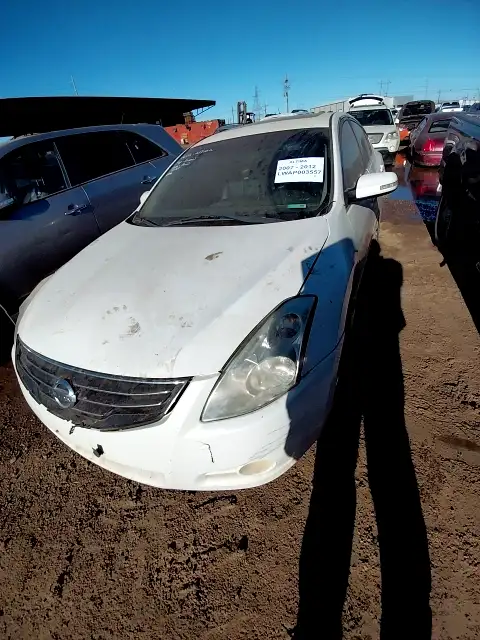 Photo of 2012 Nissan Altima