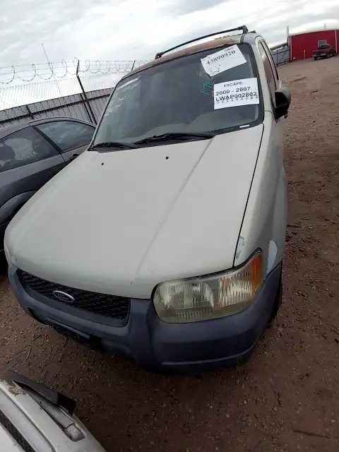 Photo of 2003 Ford Escape