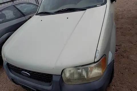 Photo of 2003 Ford Escape