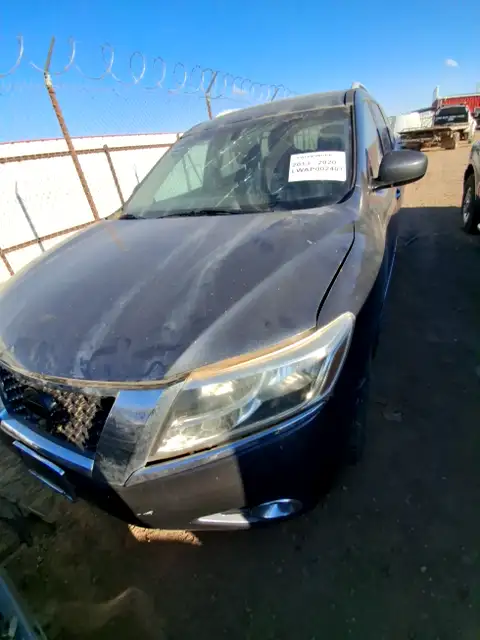 Photo of 2013 Nissan Pathfinder