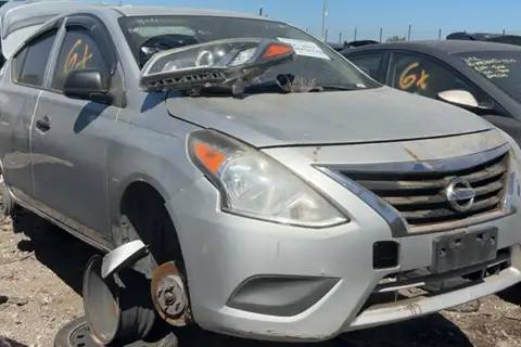 Photo of 2015 Nissan Versa