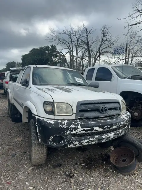 Photo of 2004 Toyota Tundra