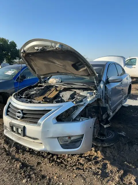 Photo of 2014 Nissan Altima